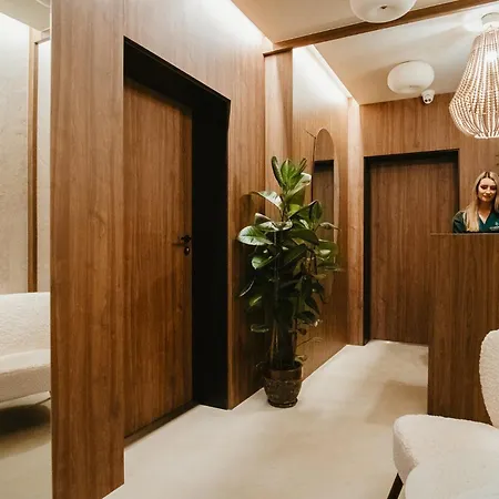 Port Luksusowe & - 2 Doroslych I 2 Dzieci Kołobrzeg